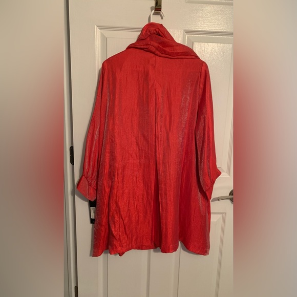 Red iridescent coat…..NWT!! - Picture 7 of 9